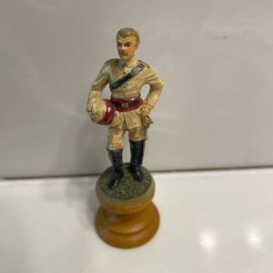 Franklin Mint Bishop Piece - The Queen's Forces Against the Mutineers